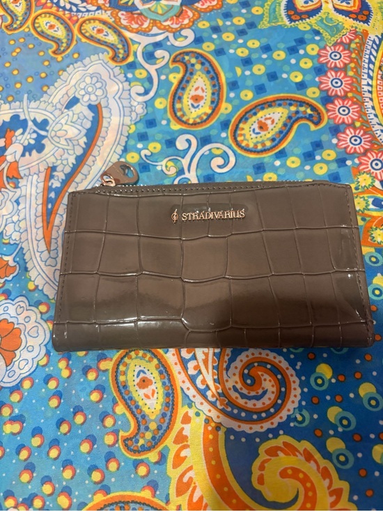 stradivarius Accessories - Stradivarius Croc-Embossed Zip Wallet in Grey with 8 compartment large space for